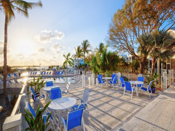 Four Bedroom Oceanfront Vacation Condo in Key Largo Sleeps 8